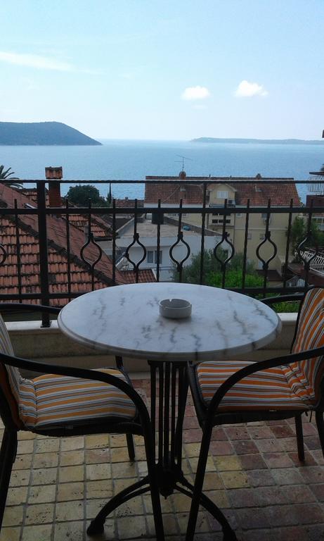 Apartments Savina Smjestaj Herceg Novi Exterior foto